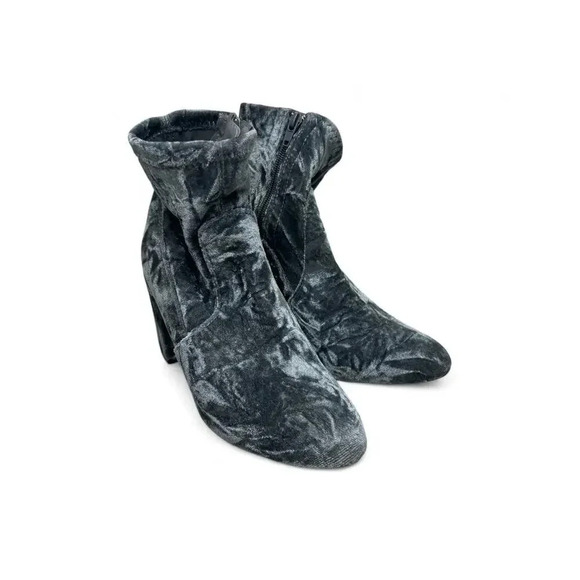 Steve Madden Ankle Booties Tight Velvet Blue Gray Size 6 1/2 Zip - Picture 11 of 11